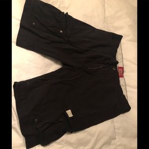 Levi’s Black Cargo Shorts